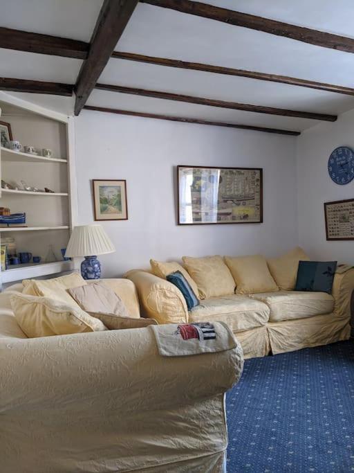Seal, Comfortable Family Cottage Γουίτμπι Εξωτερικό φωτογραφία